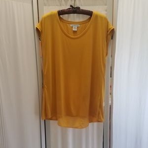 Liz Claiborne mustard hi low sleeveless tee